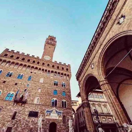 Palazzo Vecchio Apartment ฟลอเรนซ์ ภายนอก รูปภาพ